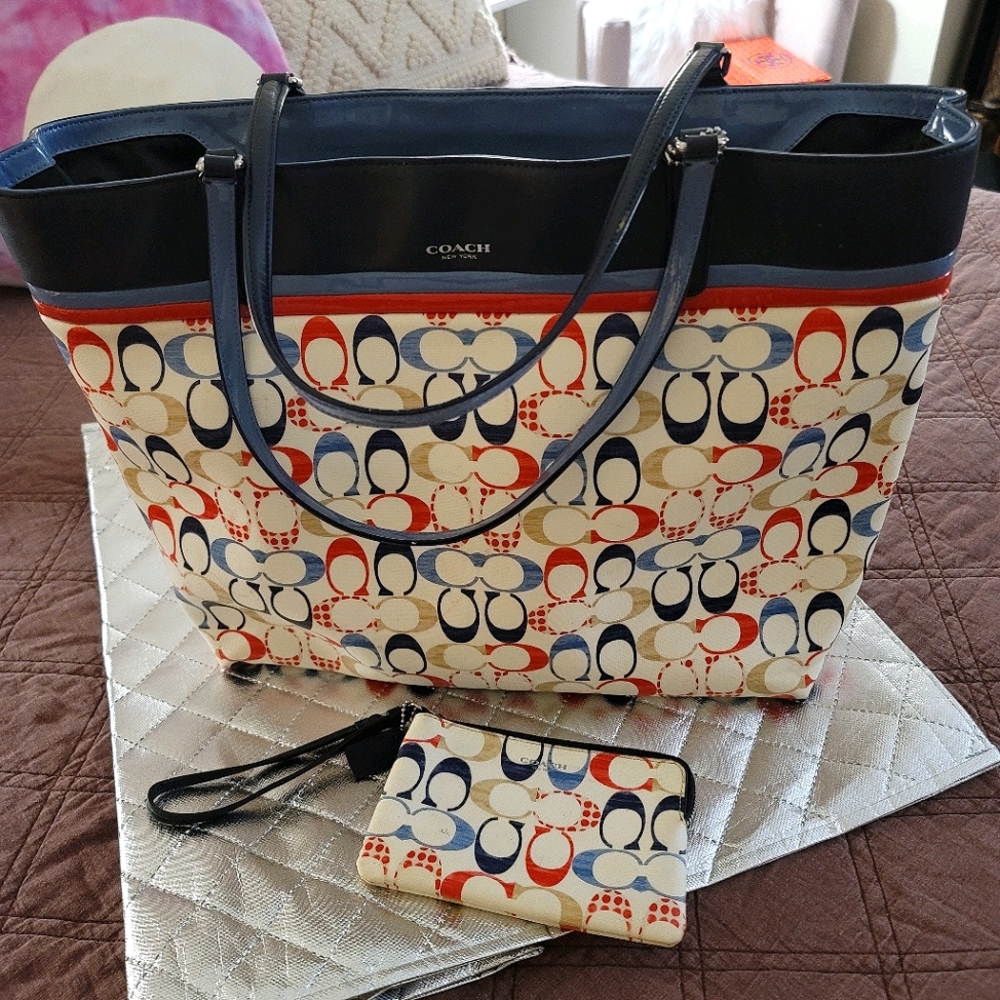 COACH BAG
